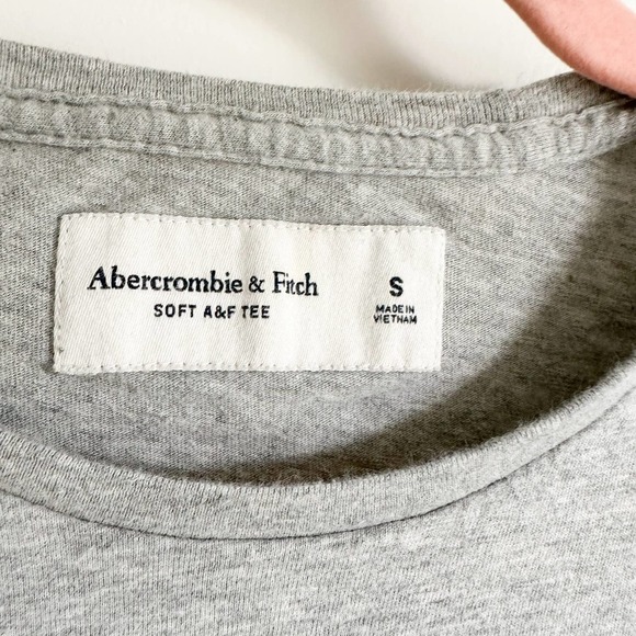 Abercrombie & Fitch Gray Soft A&F Tee Shirt sz Small - Picture 3 of 5